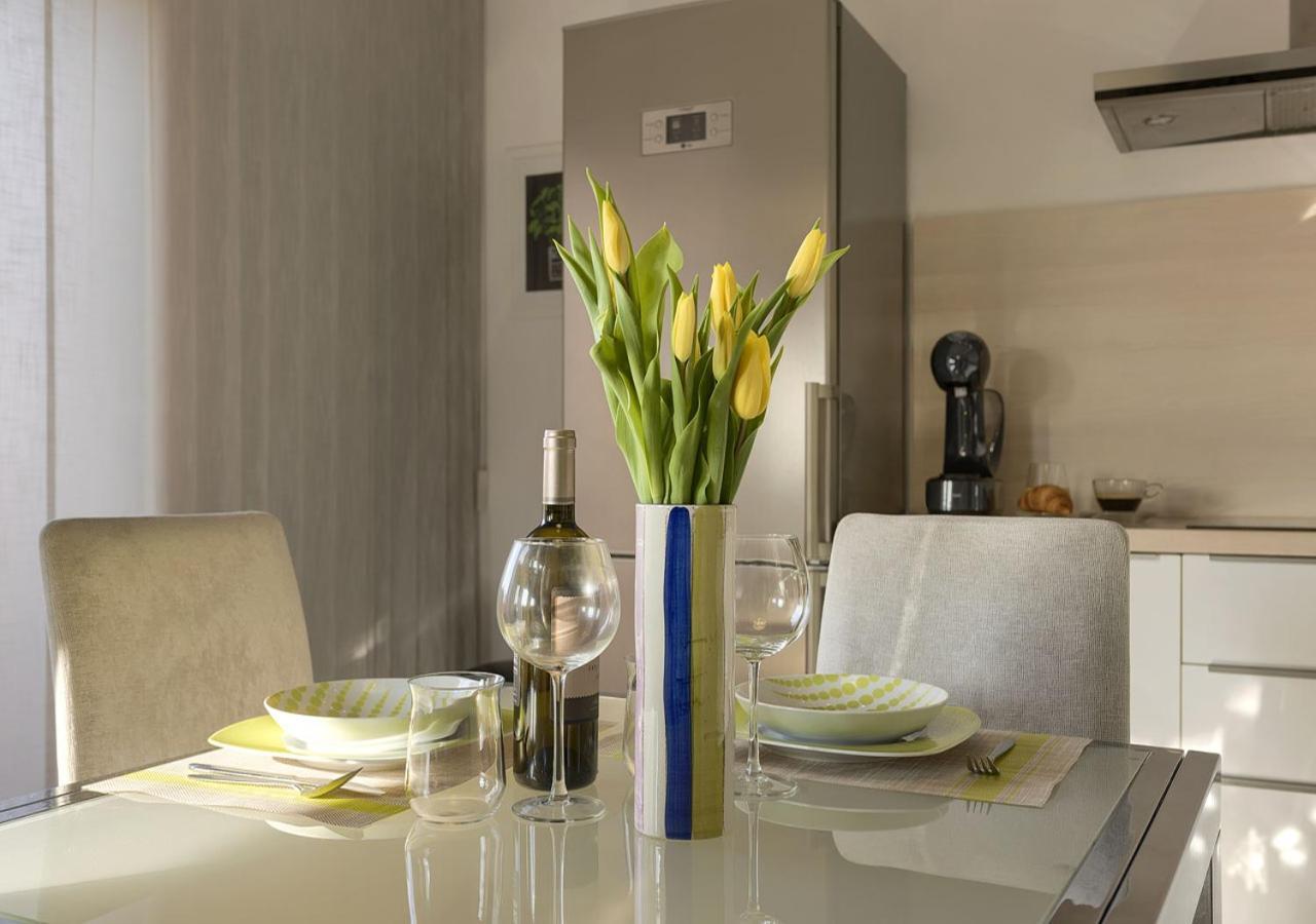 Apartment Leki - Newly Renovated, Modern City Spot بولا المظهر الخارجي الصورة